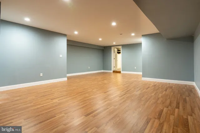 $649,999 | 25325 Woodfield Road, Damascus, MD 20872