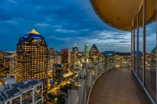 a view of outdoor space