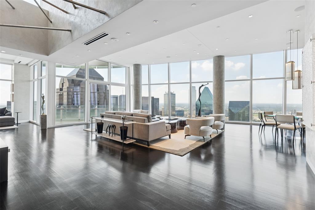 1918 Olive Street, Unit 4202 Dallas, TX 75201 - Photo 6 of 37 a living room with furniture and a large window