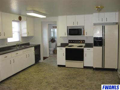 2917 Ridgeway Drive Fort Wayne, IN 46816 - Photo 3 of 9 Gallery Image 3