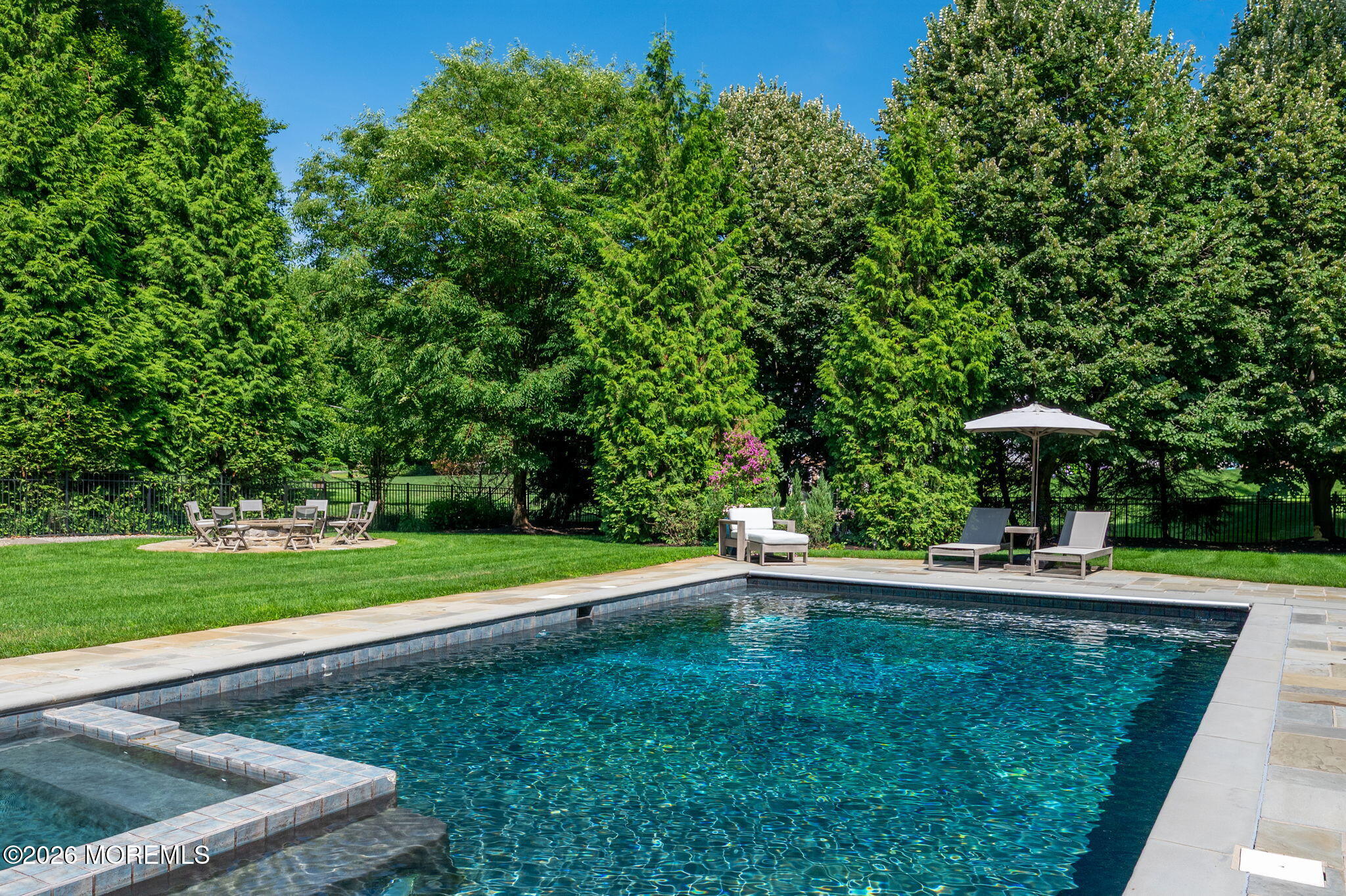 7 North Rohallion Drive Rumson, NJ 07760 - Photo 14 of 18 14-web-or-mls-41-print-DSC_1058-HDR