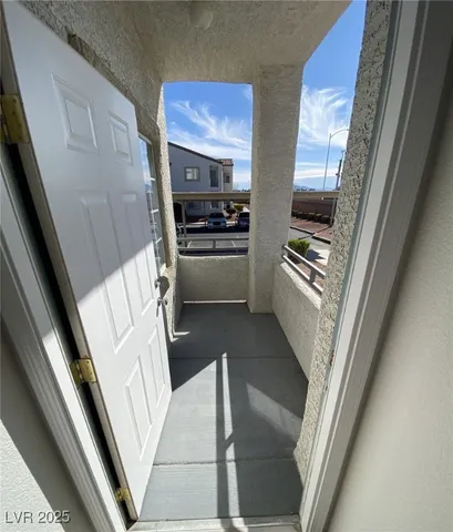 $1,595 | 3318 North Decatur Boulevard, Unit 1056, Las Vegas, NV 89130