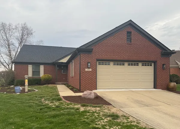 $399,900 | 2902 Greystone Place, Champaign, IL 61822