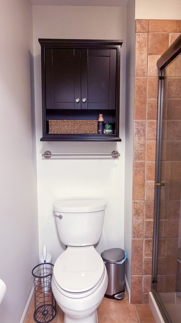 2902 Greystone Place Champaign, IL 61822 - Photo 26 of 35 a bathroom with a toilet and a sink