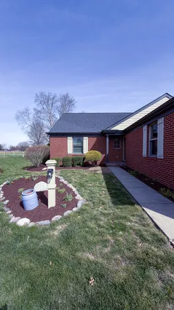 $399,900 | 2902 Greystone Place, Champaign, IL 61822