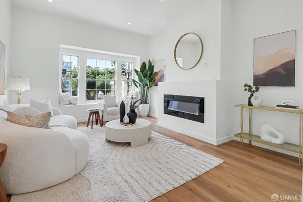 $1,195,000 | 234 Granada Avenue, San Francisco, CA 94112