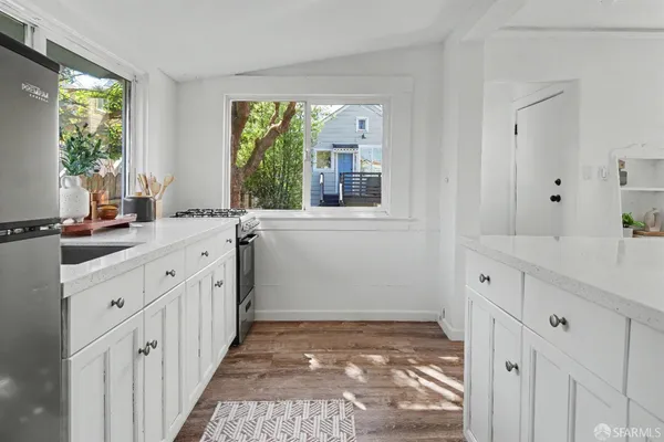 $1,195,000 | 234 Granada Avenue, San Francisco, CA 94112