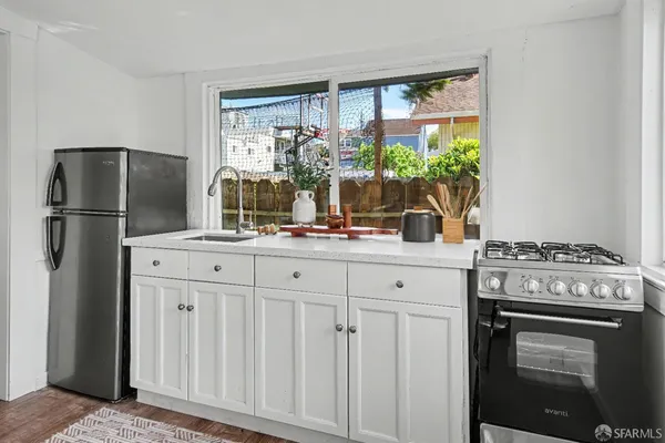 $1,195,000 | 234 Granada Avenue, San Francisco, CA 94112