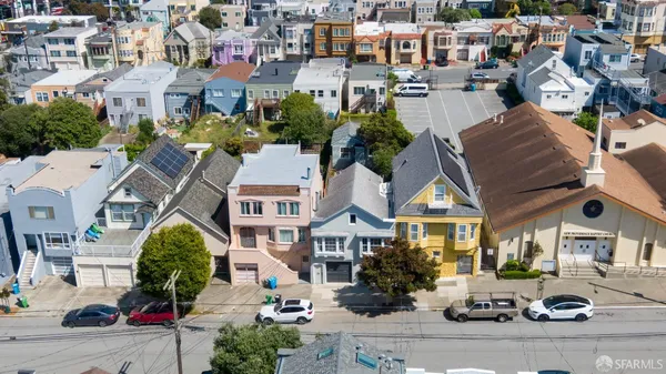 $1,195,000 | 234 Granada Avenue, San Francisco, CA 94112