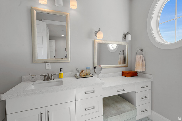 2917 Old Farm Road Washington, UT 84780 - Photo 65 of 105 Bathroom featuring vanity and baseboards