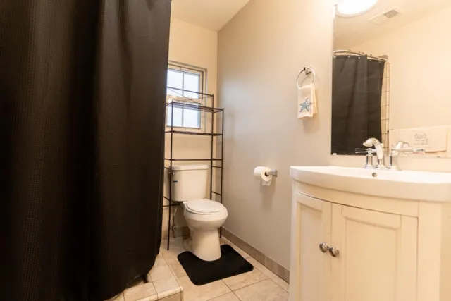 $365,000 | 4860 East Amherst Avenue, Fresno, CA 93703