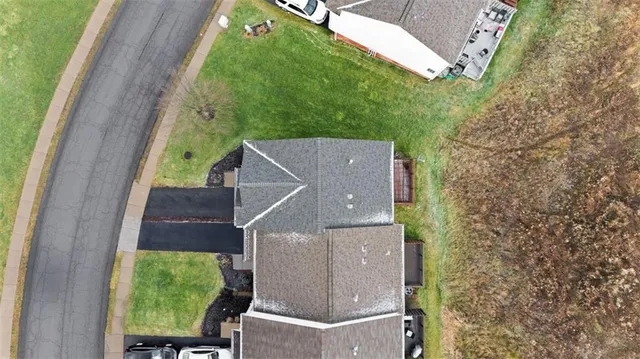 a view of yard from terrace