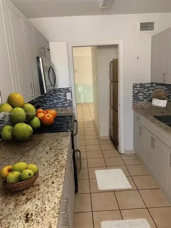 $2,150 | 7345 West 4th Avenue, Unit 203, Hialeah, FL 33014