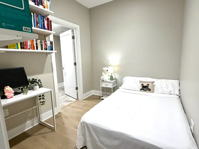 $1,100,000 | 353 Summer Street, Unit 310, Somerville, MA 02144