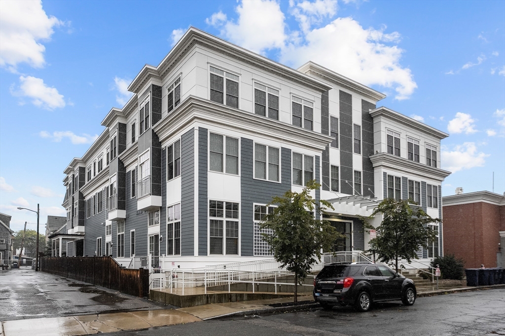 353 Summer Street, Unit 310 Somerville, MA 02144 - Photo 2 of 30