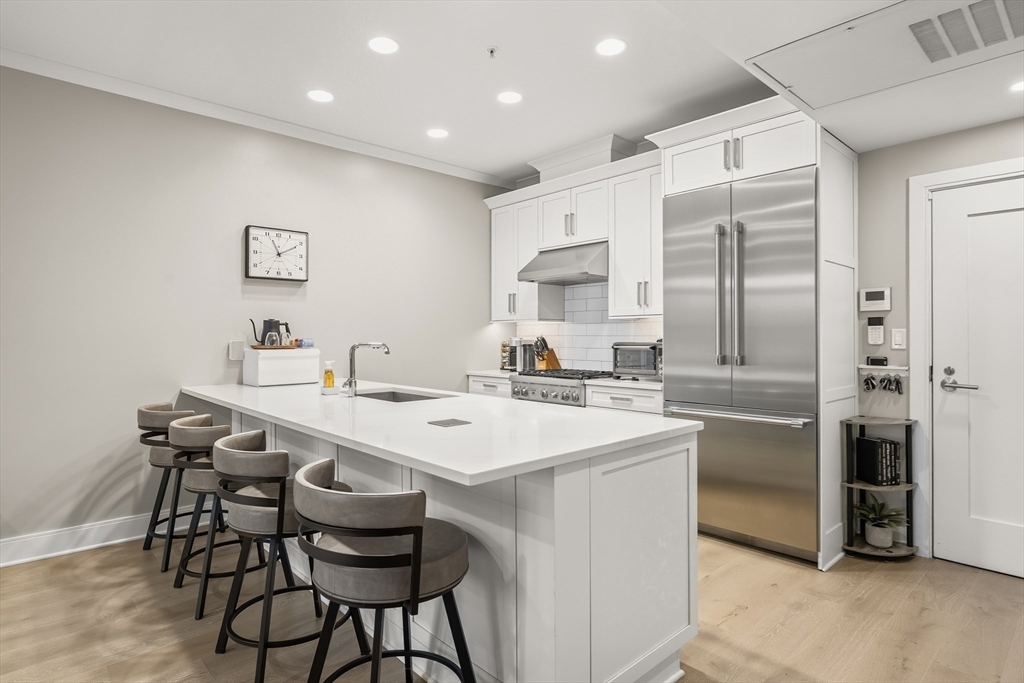 353 Summer Street, Unit 310 Somerville, MA 02144 - Photo 3 of 30