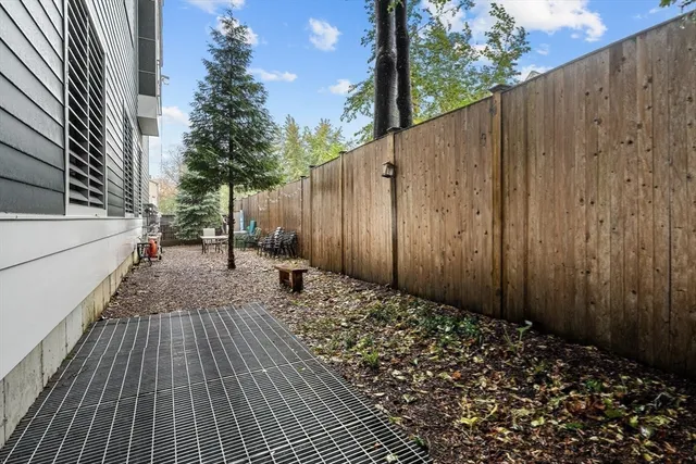 $1,075,000 | 353 Summer Street, Unit 310, Somerville, MA 02144