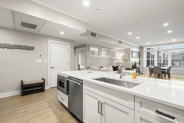 $1,100,000 | 353 Summer Street, Unit 310, Somerville, MA 02144