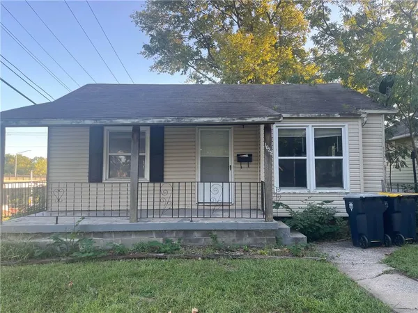 $129,000 | 1025 East 84th Terrace, Kansas City, MO 64131