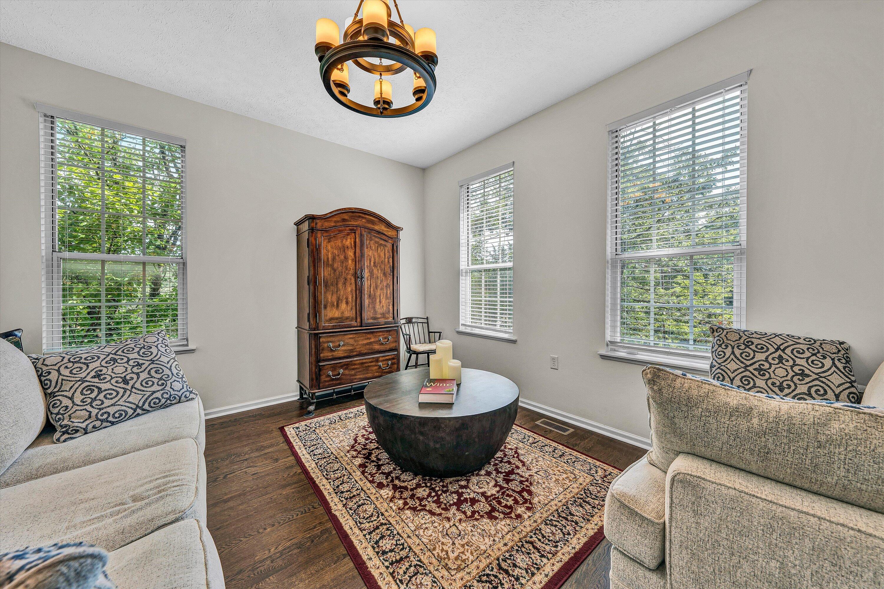 1015 Clearfield Road Southwest Roanoke, VA 24015 - Photo 11 of 65 Living Room