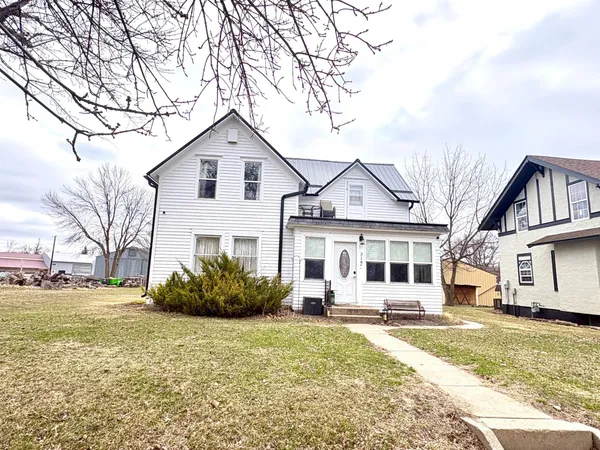 $109,900 | 318 4th Street, Boyd, MN 56218