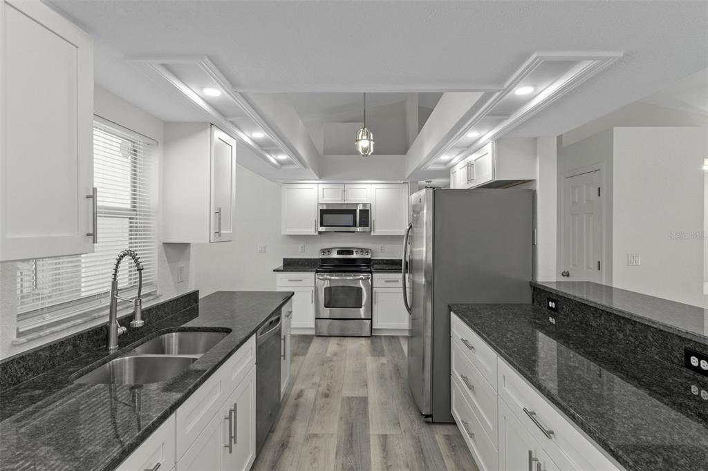 5127 Florentine Court Spring Hill, FL 34608 - Photo 16 of 53