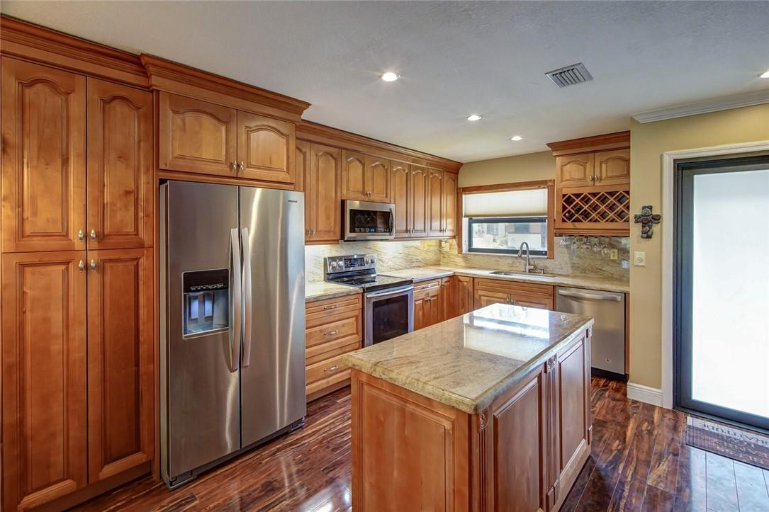 657 Banks Road, Unit 657 Margate, FL 33063 - Photo 12 of 38 Photo 12