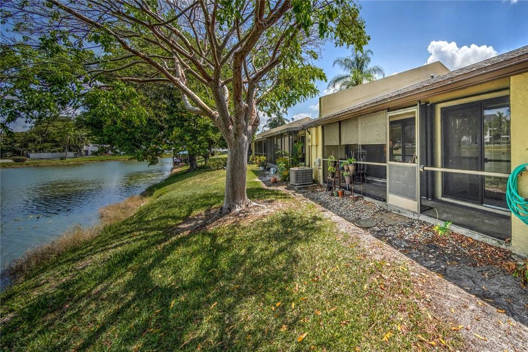 657 Banks Road, Unit 657 Margate, FL 33063 - Photo 31 of 38 Exterior rear view.