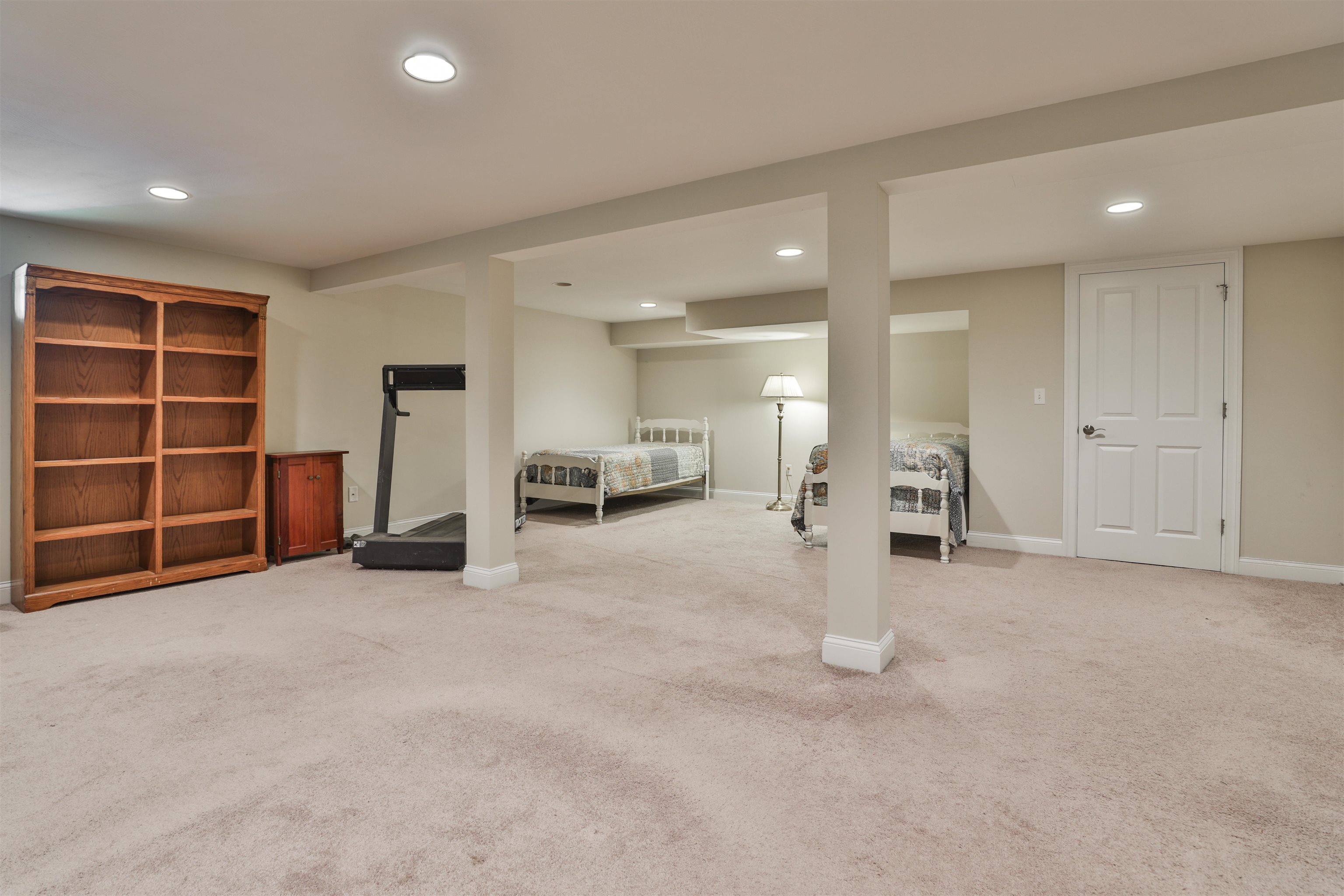 35 Furnival Road Nashua, NH 03064 - Photo 23 of 26