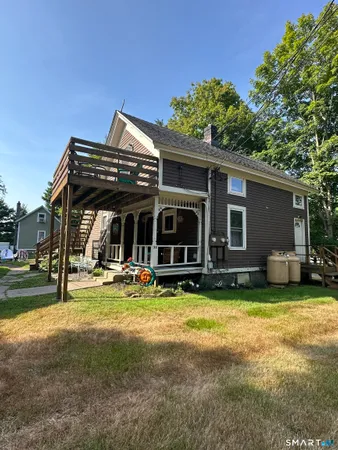 $1,350 | 22 North Main Street, Unit 2, East Hampton, CT 06424