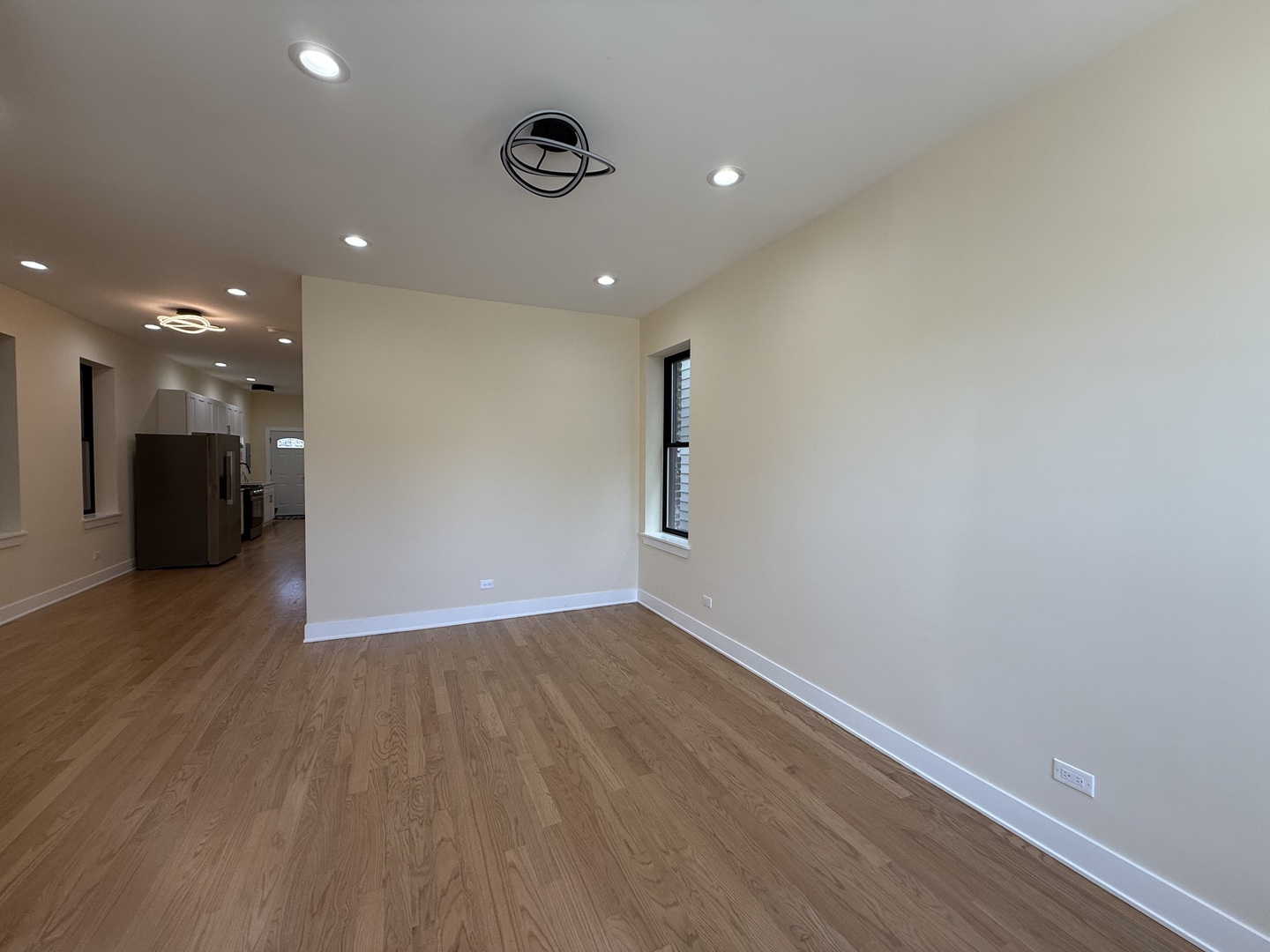 2124 West 18th Place, Unit 1 Chicago, IL 60608 - Photo 3 of 16