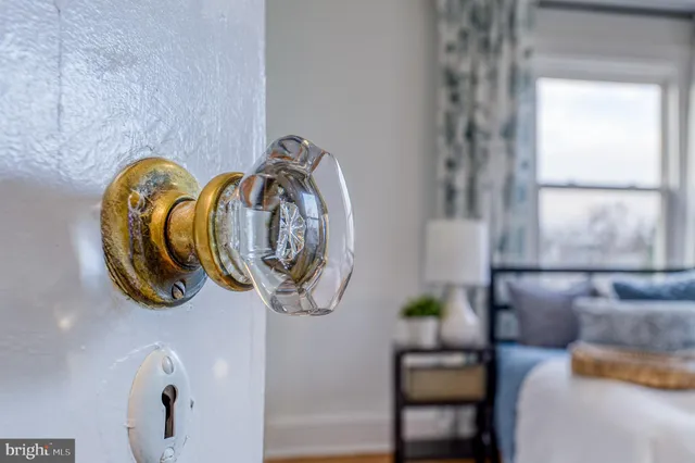 $425,000 | 606 Aldershot Road, Baltimore, MD 21229