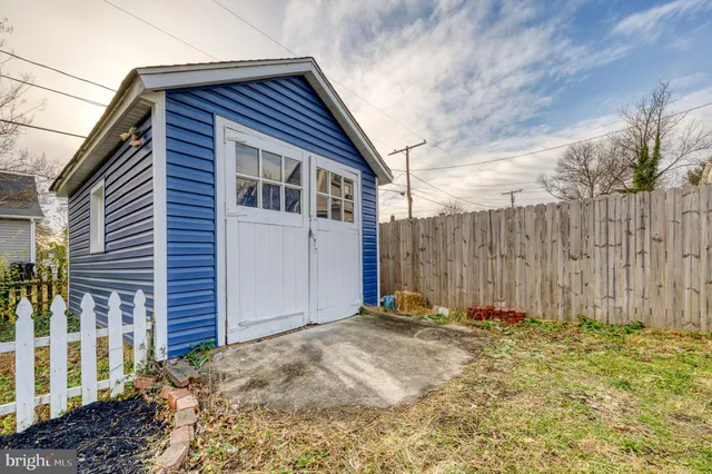 $425,000 | 606 Aldershot Road, Baltimore, MD 21229