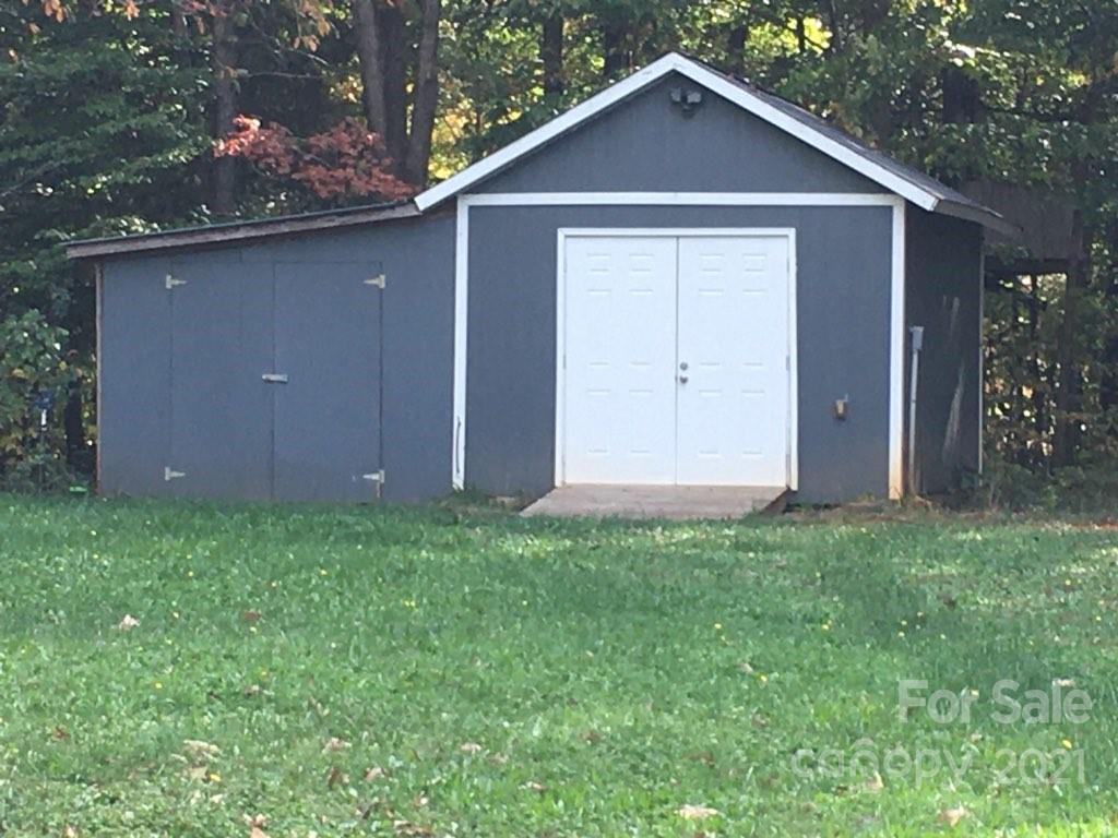 664 Tabor Road Olin, NC 28660 - Photo 8 of 28