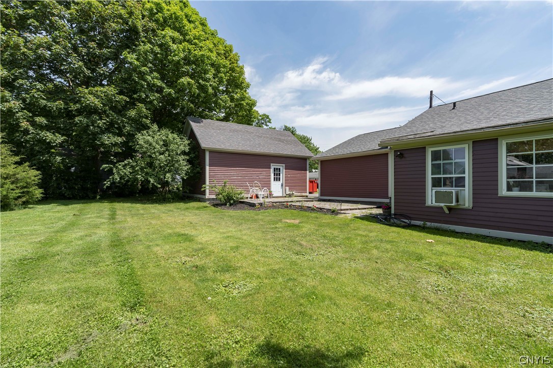 111 Monroe Street Sackets Harbor, NY 13685 - Photo 40 of 42