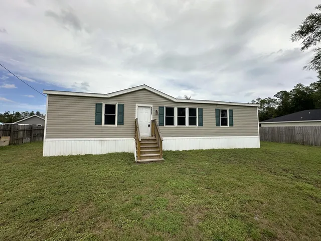 $1,450 | 4625 Canary Way, Crestview, FL 32539