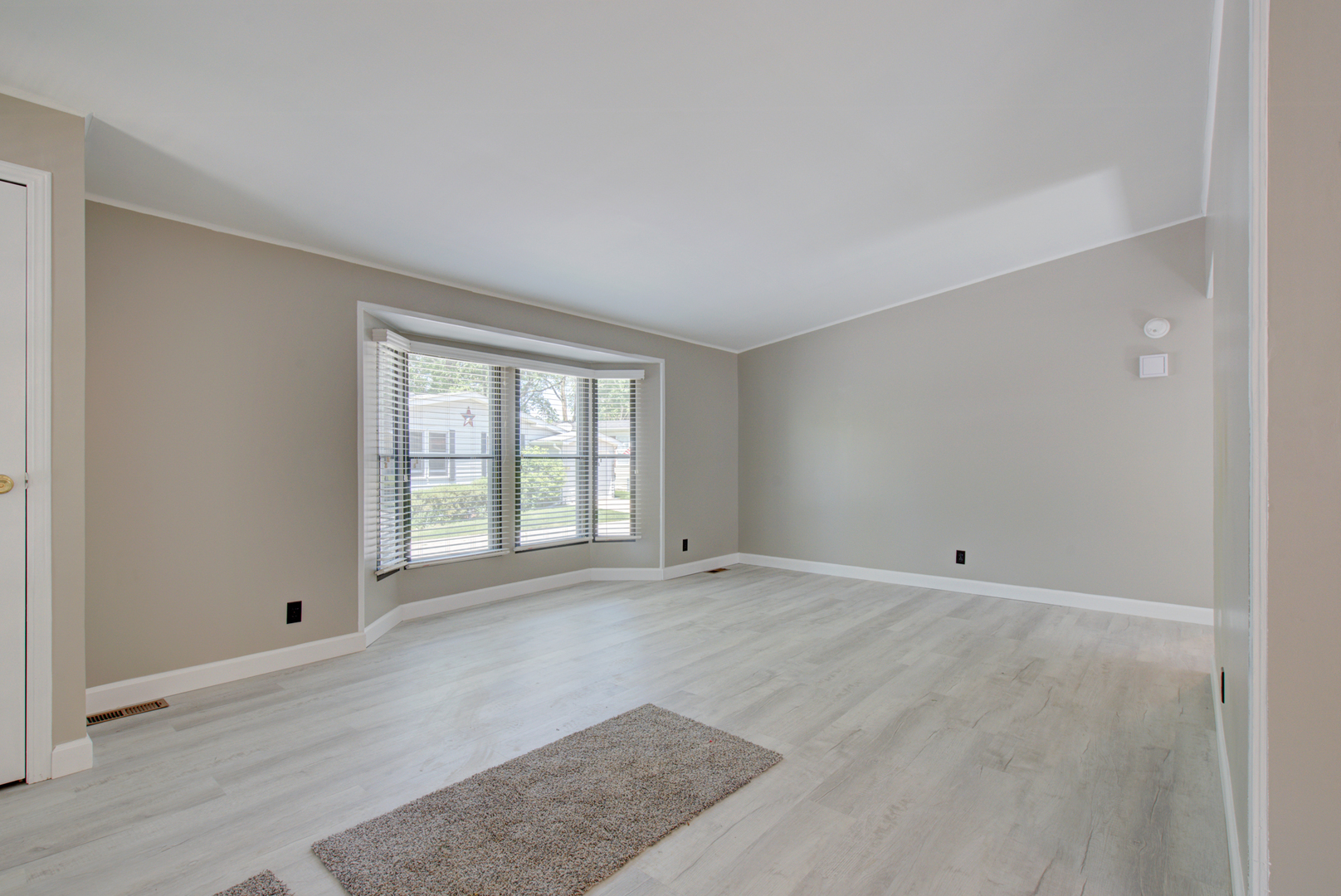 225 Melbrooke Road Elgin, IL 60123 - Photo 24 of 30 a view of an empty room with a window