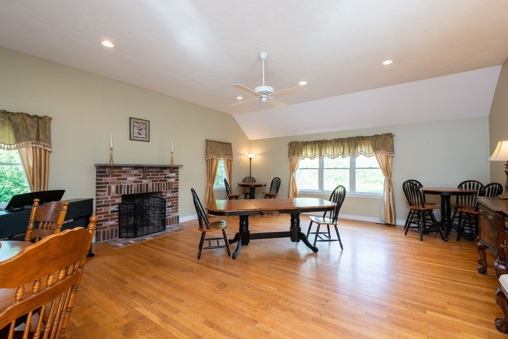 389 Linebrook Road Ipswich, MA 01938 - Photo 17 of 42
