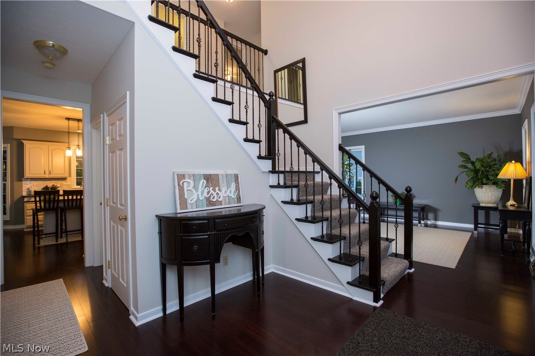 440 Walnut Ridge Trail Aurora, OH 44202 - Photo 3 of 28 Gallery Image 3