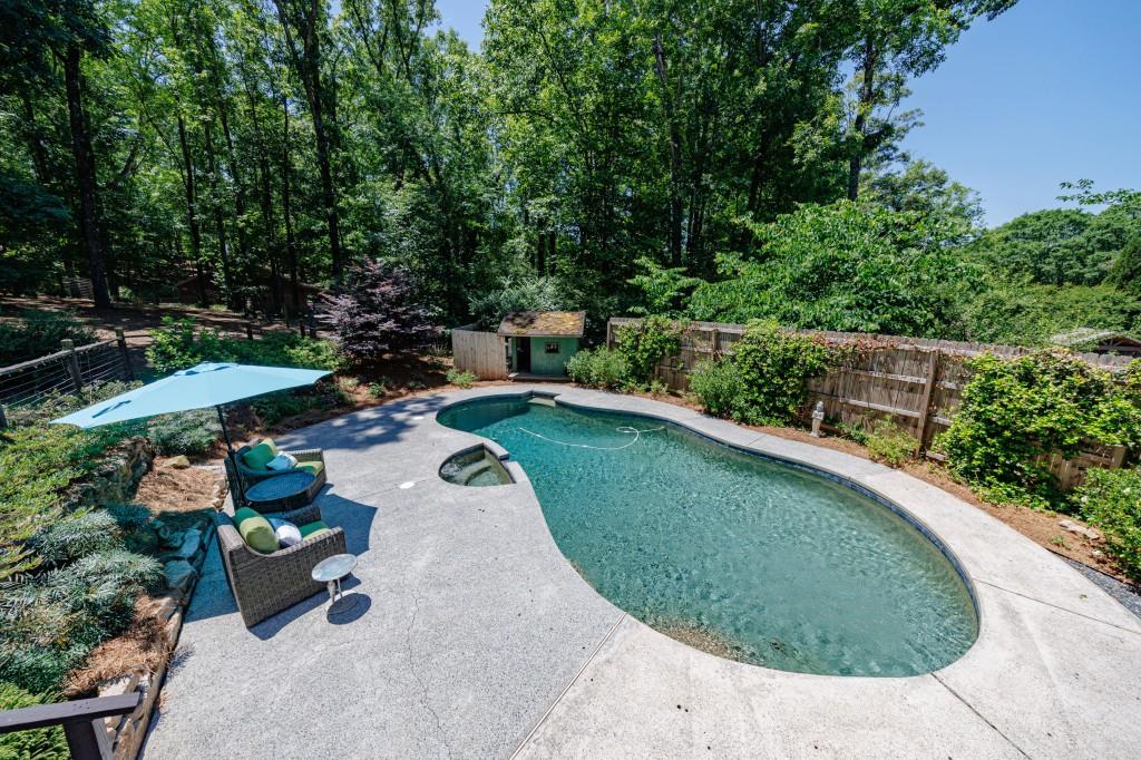 950 Jones Road Roswell, GA 30075 - Photo 45 of 62