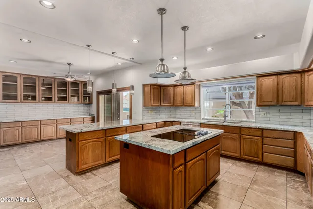 $1,040,000 | 5812 West Del Lago Circle, Glendale, AZ 85308