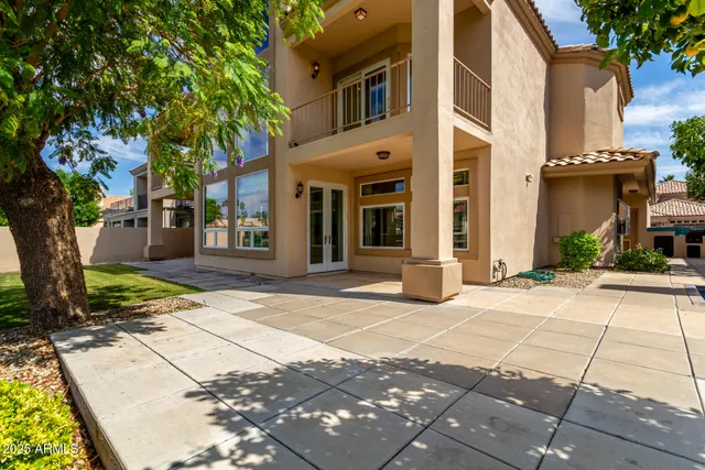 $1,040,000 | 5812 West Del Lago Circle, Glendale, AZ 85308
