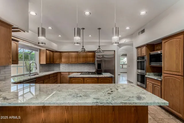 $1,040,000 | 5812 West Del Lago Circle, Glendale, AZ 85308