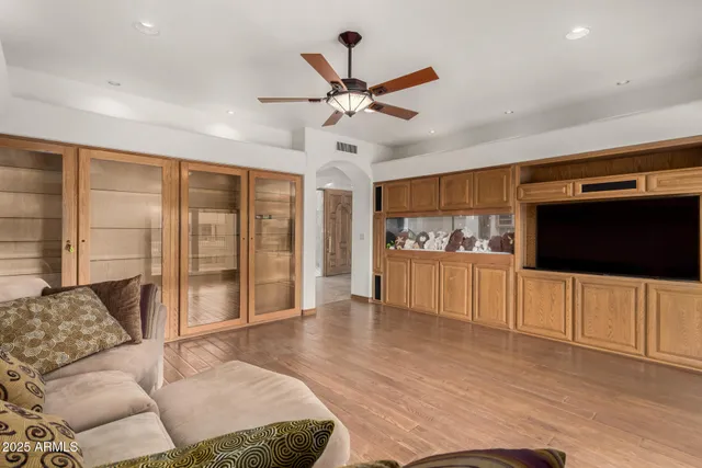 $1,040,000 | 5812 West Del Lago Circle, Glendale, AZ 85308