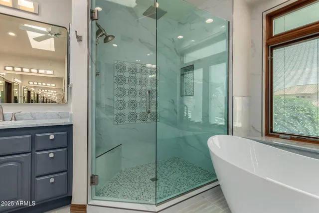 $1,040,000 | 5812 West Del Lago Circle, Glendale, AZ 85308