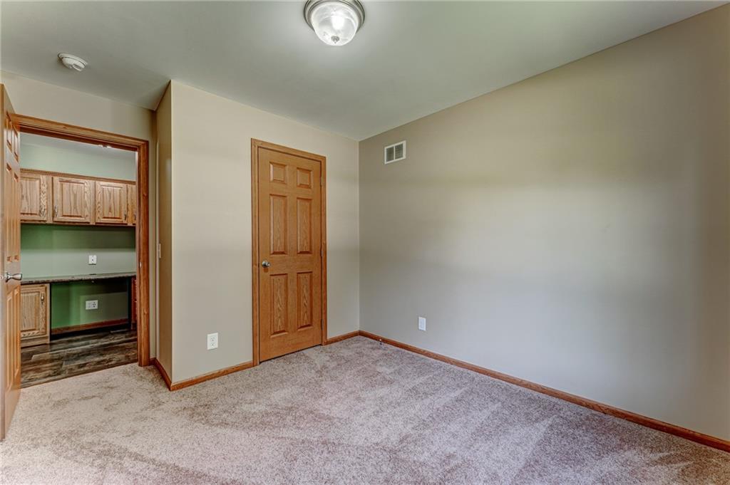 1301 Hopewell Ridge Road Sycamore, PA 15364 - Photo 17 of 23