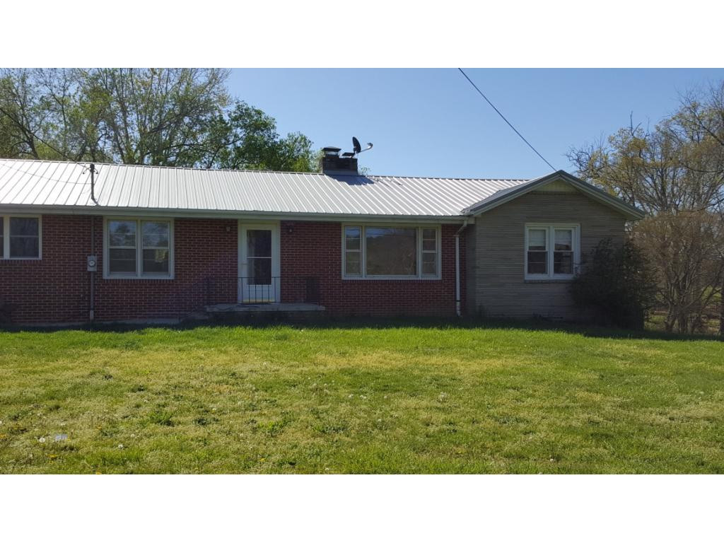 770 Jockey Road Chuckey, TN 37641 - Photo 1 of 26 Brick Ranch with 17 Acres