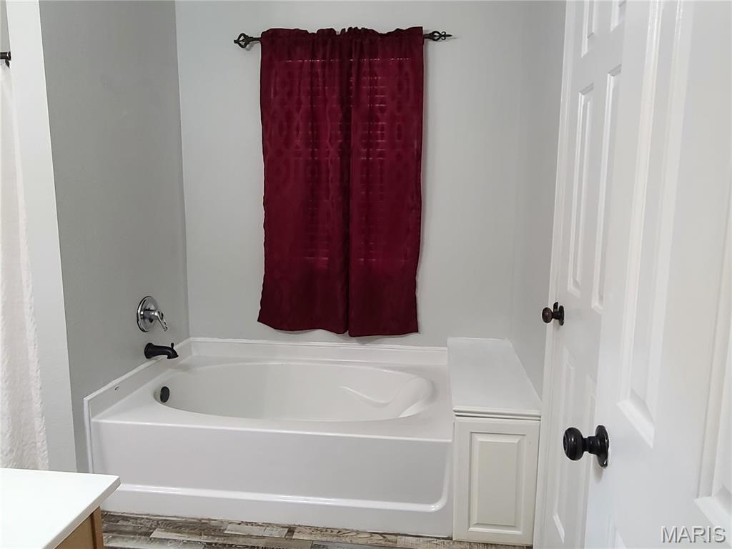 1308 Susan Street Dexter, MO 63841 - Photo 9 of 19