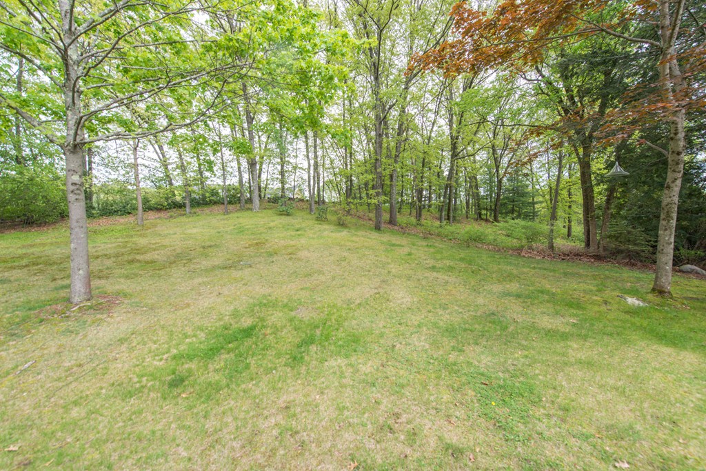 44 Applecrest Road Weston, MA 02493 - Photo 28 of 30 Gallery Image 28