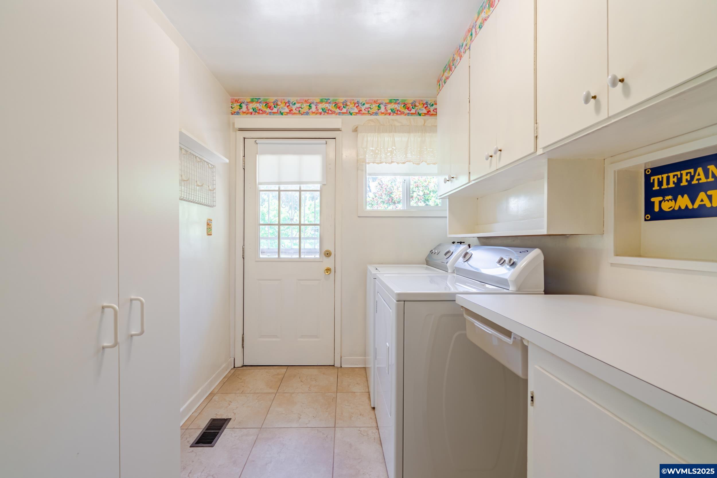 1828 Talbot Road Southeast Jefferson, OR 97352 - Photo 22 of 45 Gallery Image 22